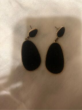 Elegant Black Teardrop Dangle Earrings with Gold Trim - Women Jewelry
